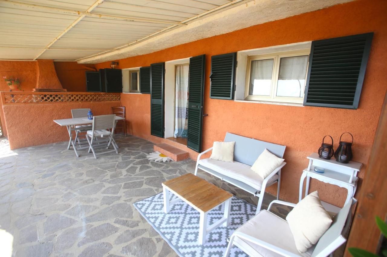 Ca' La Stella Sea-View Apartments Порт-Аццурро Экстерьер фото