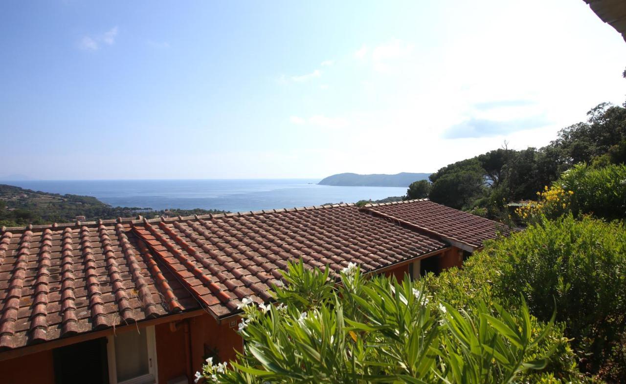 Ca' La Stella Sea-View Apartments Порт-Аццурро Экстерьер фото