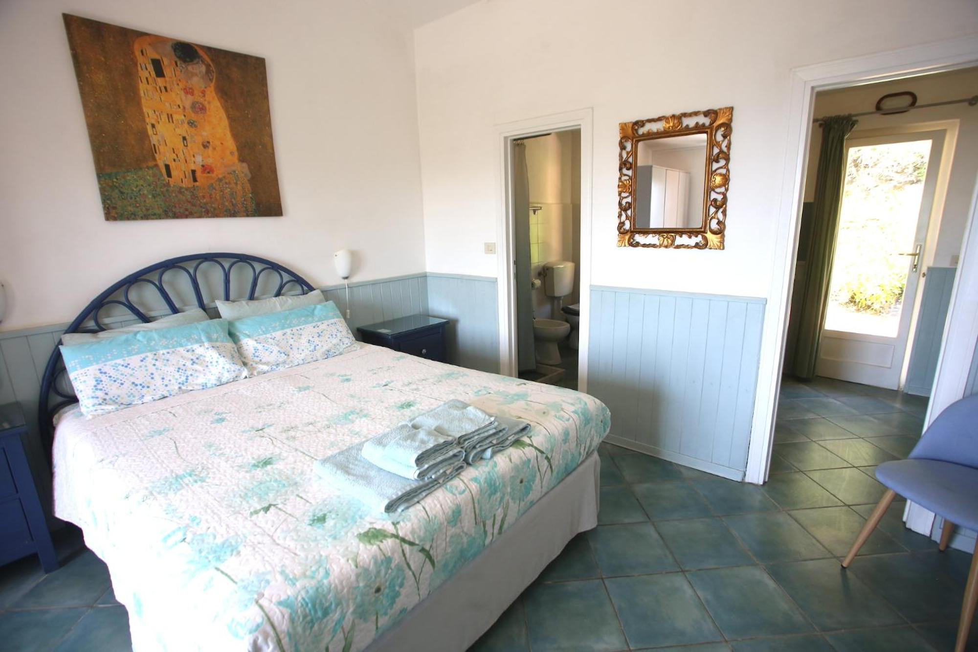 Ca' La Stella Sea-View Apartments Порт-Аццурро Экстерьер фото